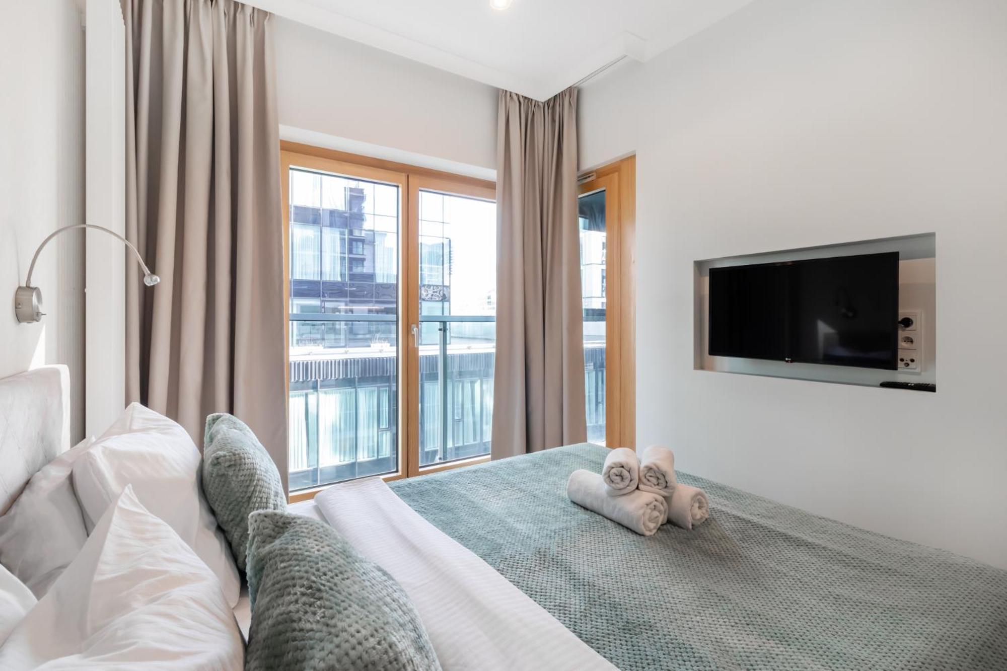 Golden Apartments -City Center - Mennica Residence Варшава Екстер'єр фото